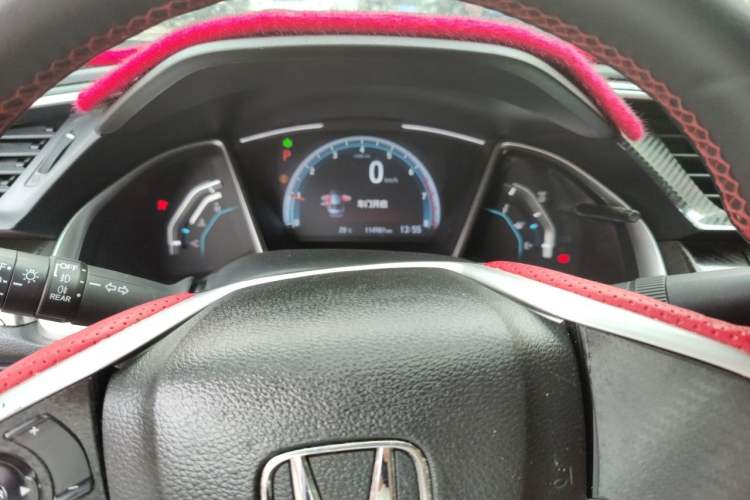 Used Honda Civic 2021 HATCHBACK 220TURBO CVT New Trendsetter Instrument Cluster