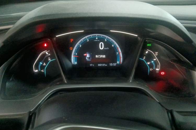 Used Honda Civic 2021 HATCHBACK 220TURBO CVT New Trendsetter Instrument Cluster