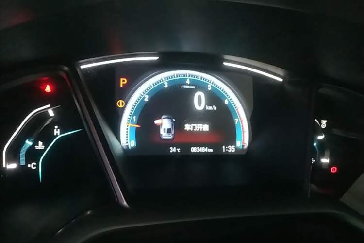 Used Honda Civic 2021 HATCHBACK 220TURBO CVT New Trendsetter Instrument Cluster