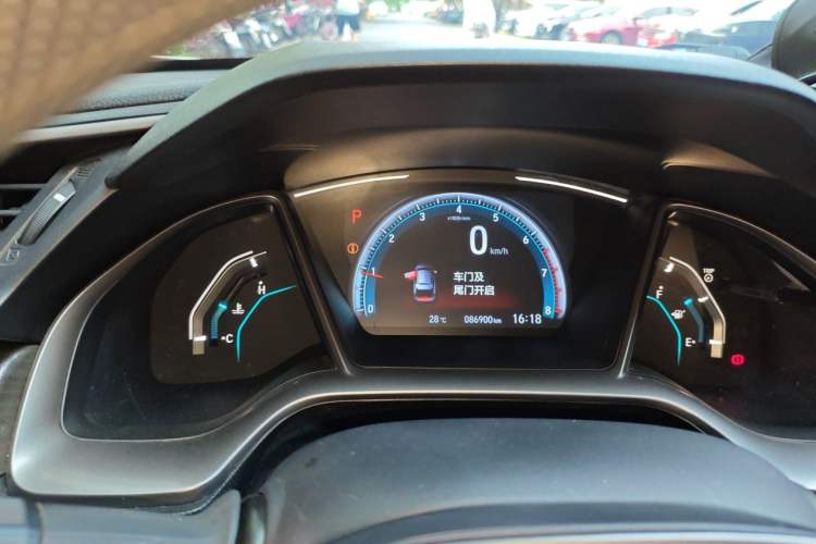 Used Honda Civic 2021 HATCHBACK 220TURBO CVT New Trendsetter Instrument Cluster