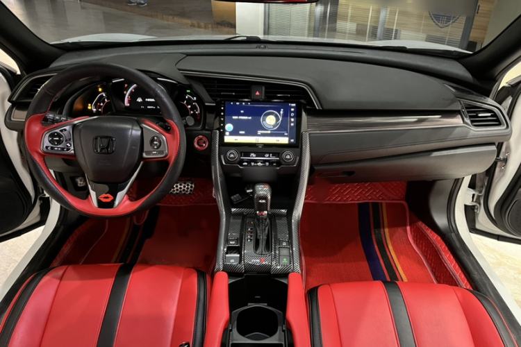 Used Honda Civic 2021 HATCHBACK 220TURBO CVT Trendy Cool Edition Interior 1