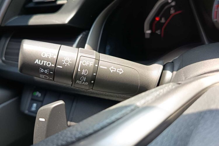 Used Honda Civic 2021 HATCHBACK 220TURBO CVT Trendy Cool Edition Interior 10
