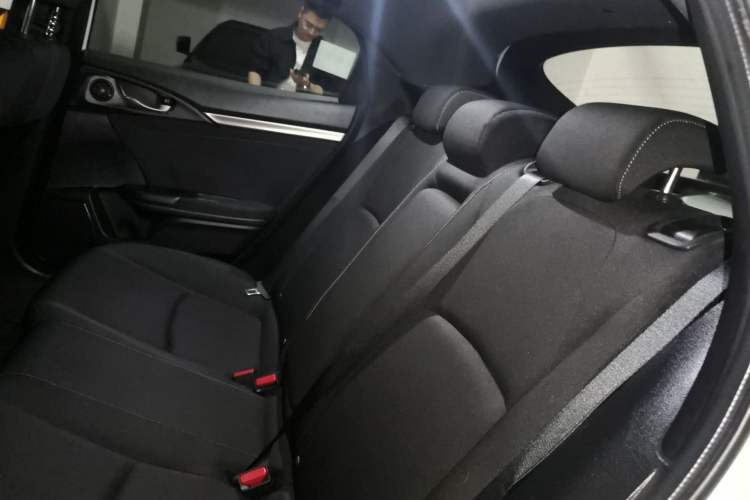 Used Honda Civic 2021 HATCHBACK 220TURBO Manual Driving Pleasure Control Interior 4