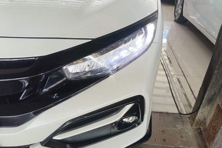 Used Honda Civic 2021 HATCHBACK 220TURBO CVT Trendy Cool Edition Left Front Headlight