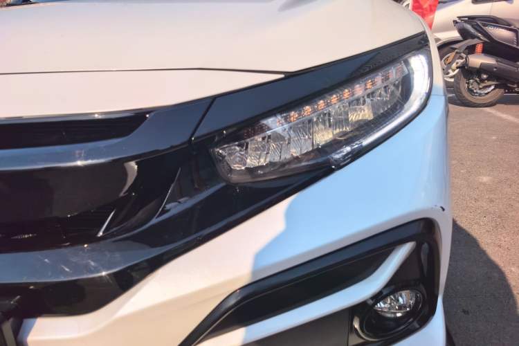 Used Honda Civic 2021 HATCHBACK 220TURBO CVT Trendy Cool Edition Left Front Headlight