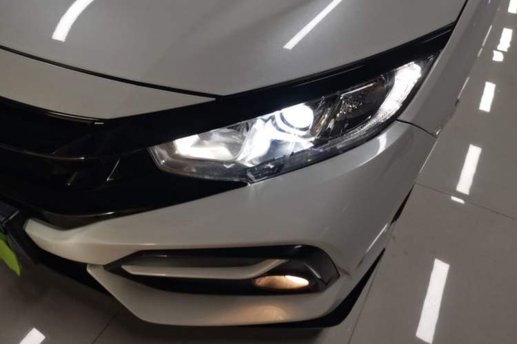Used Honda Civic 2021 HATCHBACK 220TURBO CVT New Trendsetter Left Front Headlight