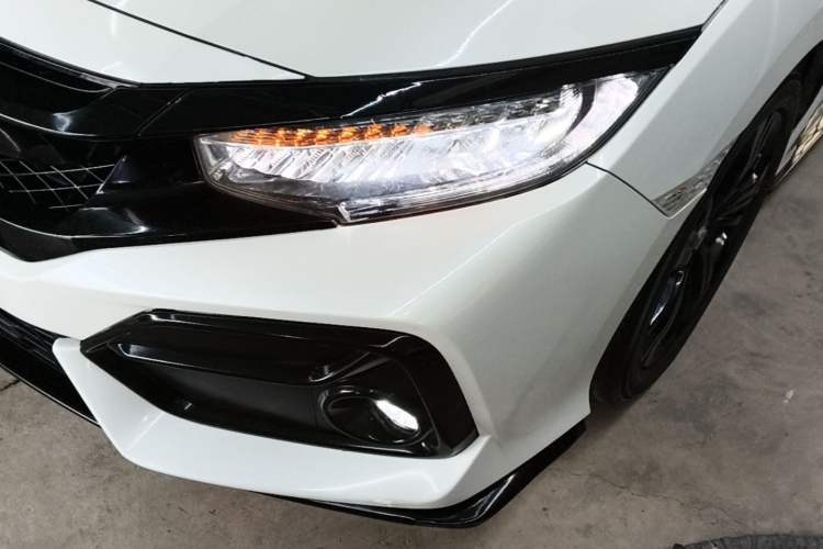 Used Honda Civic 2021 HATCHBACK 220TURBO CVT New Trendsetter Left Front Headlight
