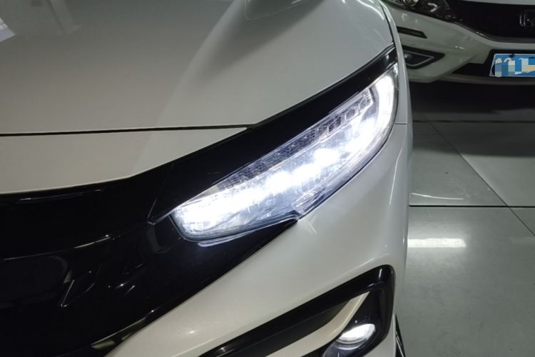 Used Honda Civic 2021 HATCHBACK 220TURBO CVT Trendy Cool Edition Left Front Headlight