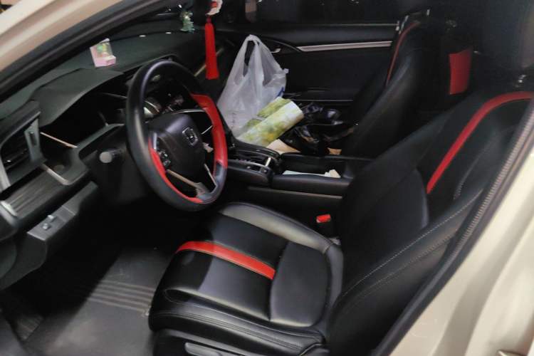 Used Honda Civic 2021 HATCHBACK 220TURBO CVT New Trendsetter Left Front Seat
