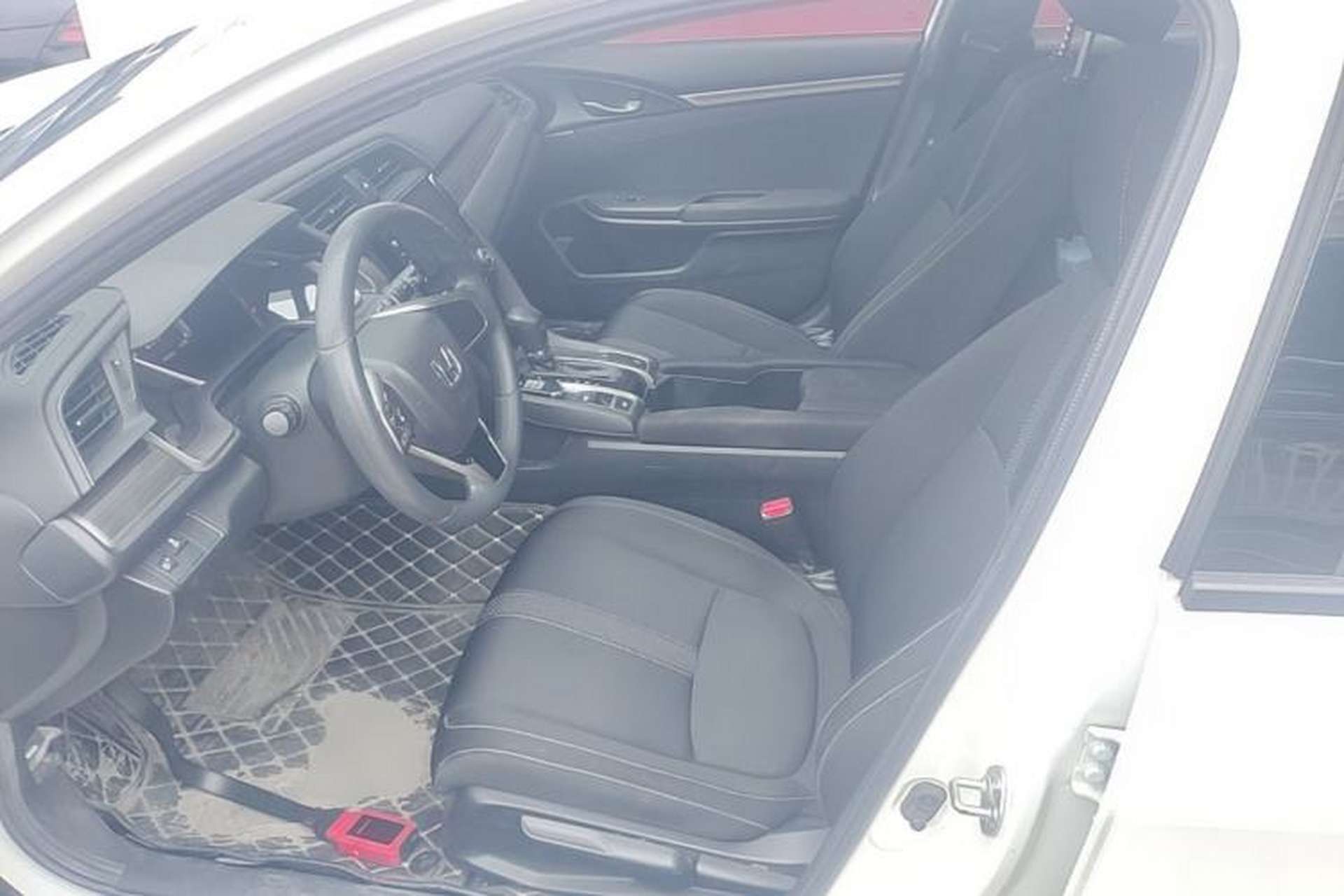 Used Honda Civic 2021 HATCHBACK 220TURBO CVT New Trendsetter Left Front Seat