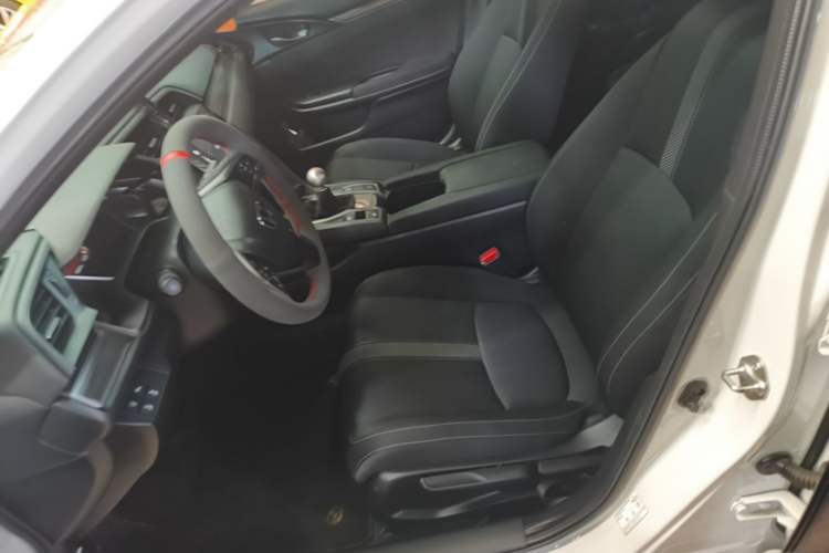 Used Honda Civic 2021 HATCHBACK 220TURBO Manual Driving Pleasure Control Left Front Seat