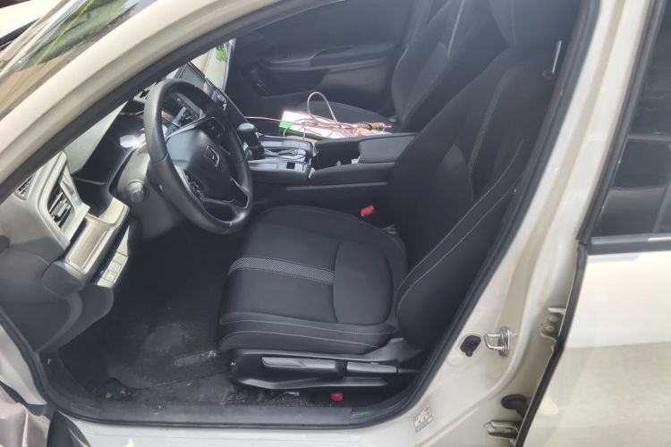 Used Honda Civic 2021 HATCHBACK 220TURBO CVT Trendy Cool Edition Left Front Seat