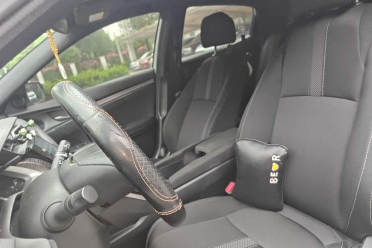 Used Honda Civic 2021 HATCHBACK 220TURBO CVT New Trendsetter Left Front Seat