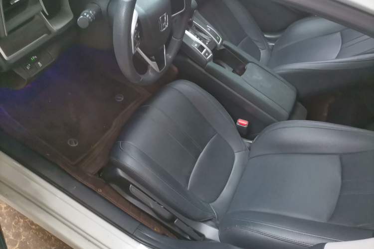 Used Honda Civic 2021 HATCHBACK 220TURBO CVT New Trendsetter Left Front Seat