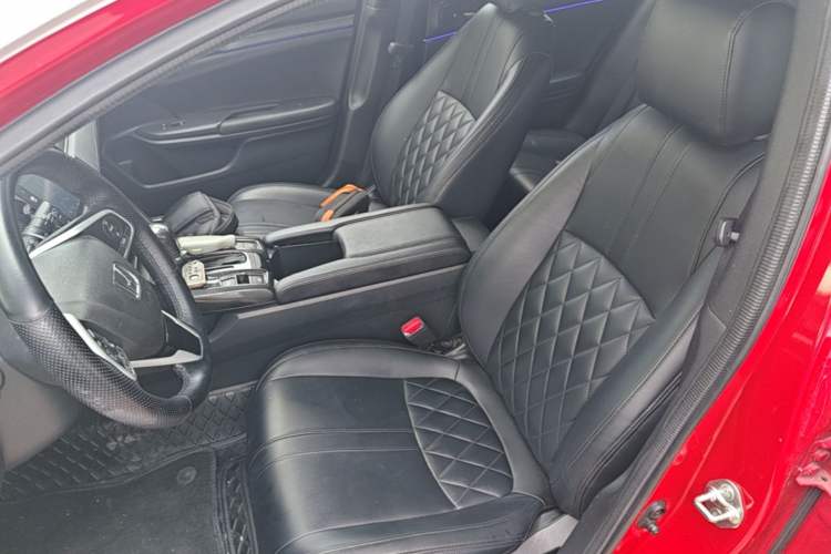 Used Honda Civic 2021 HATCHBACK 220TURBO CVT New Trendsetter Left Front Seat
