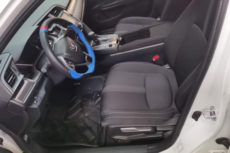 Used Honda Civic 2021 HATCHBACK 220TURBO CVT New Trendsetter Left Front Seat