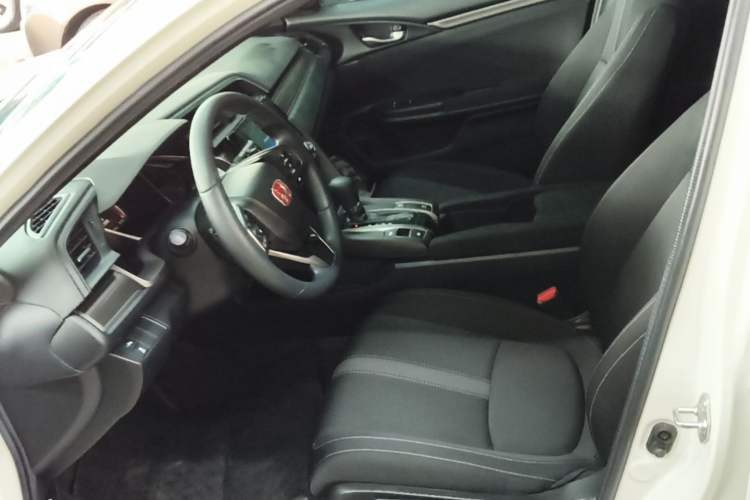 Used Honda Civic 2021 HATCHBACK 220TURBO CVT New Trendsetter Left Front Seat