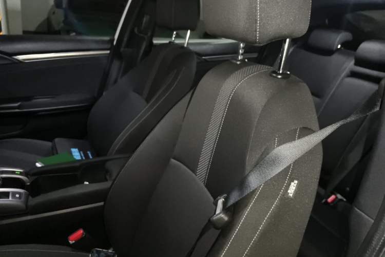 Used Honda Civic 2021 HATCHBACK 220TURBO Manual Driving Pleasure Control Left Front Seat