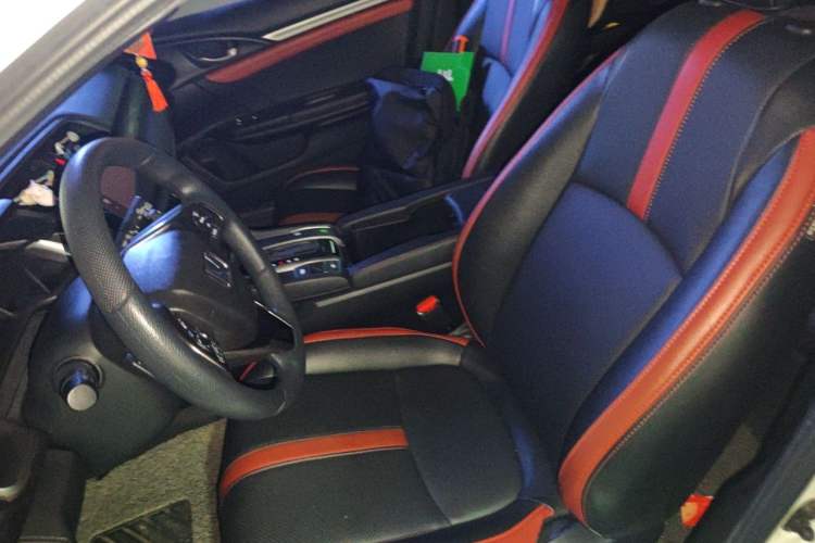 Used Honda Civic 2021 HATCHBACK 220TURBO CVT Trendy Cool Edition Left Front Seat