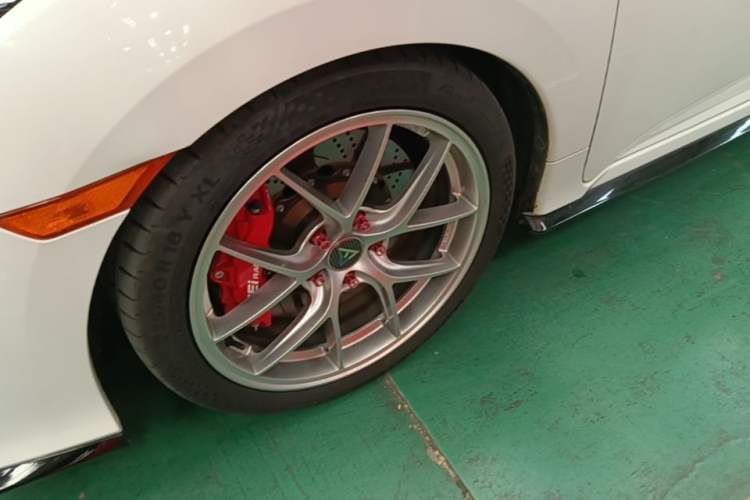 Used Honda Civic 2021 HATCHBACK 220TURBO CVT Trendy Cool Edition Left Front Wheel Hub