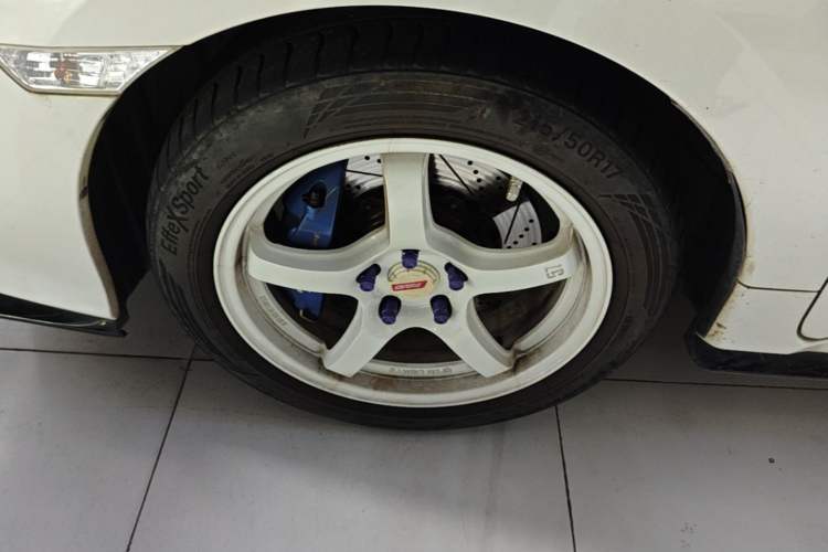 Used Honda Civic 2021 HATCHBACK 220TURBO CVT New Trendsetter Left Front Wheel Hub