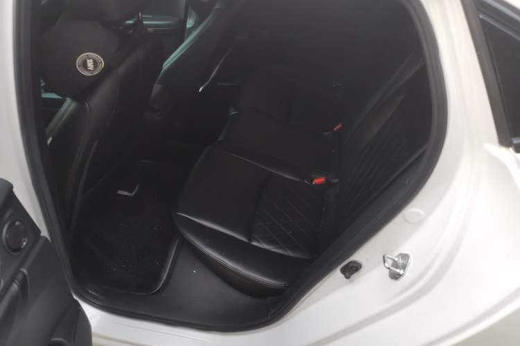 Used Honda Civic 2021 HATCHBACK 220TURBO CVT Trendy Cool Edition Left Rear Seat