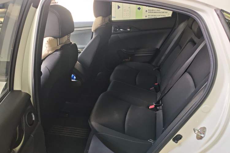 Used Honda Civic 2021 HATCHBACK 220TURBO CVT New Trendsetter Left Rear Seat