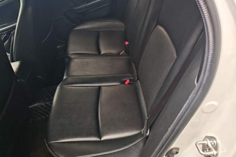 Used Honda Civic 2021 HATCHBACK 220TURBO CVT New Trendsetter Left Rear Seat