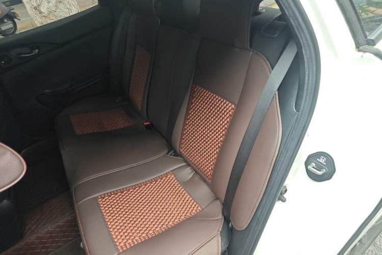 Used Honda Civic 2021 HATCHBACK 220TURBO CVT New Trendsetter Left Rear Seat