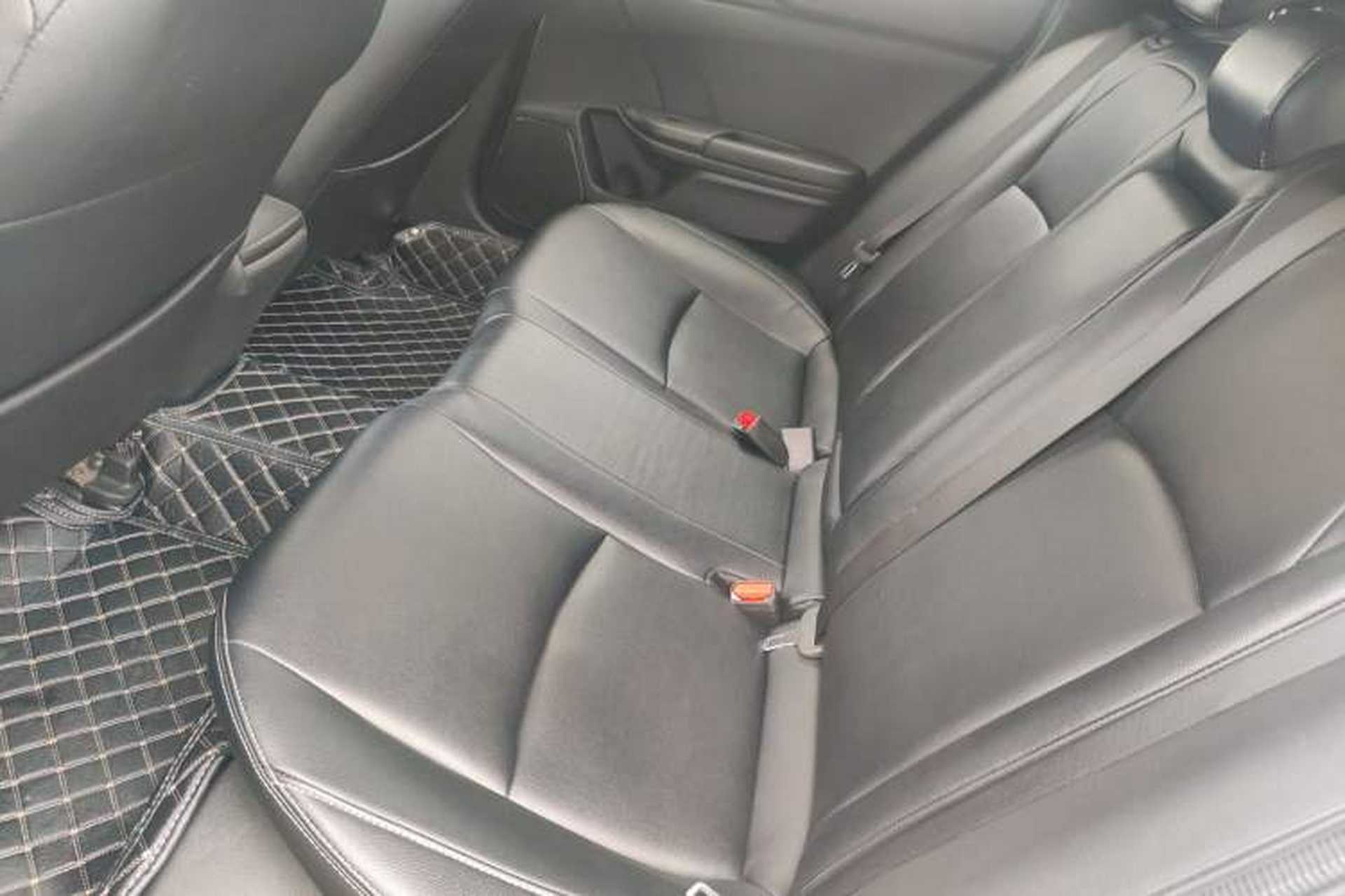Used Honda Civic 2021 HATCHBACK 220TURBO CVT New Trendsetter Left Rear Seat