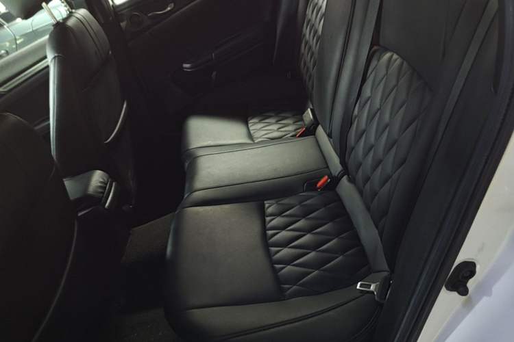Used Honda Civic 2021 HATCHBACK 220TURBO CVT New Trendsetter Left Rear Seat