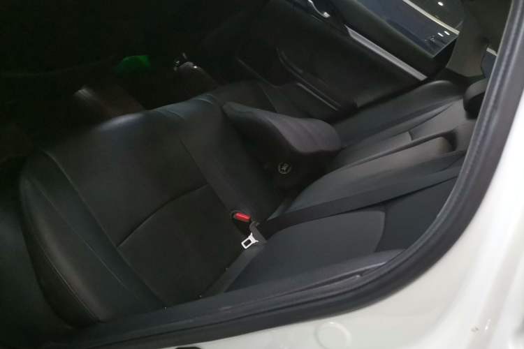Used Honda Civic 2021 HATCHBACK 220TURBO CVT New Trendsetter Left Rear Seat