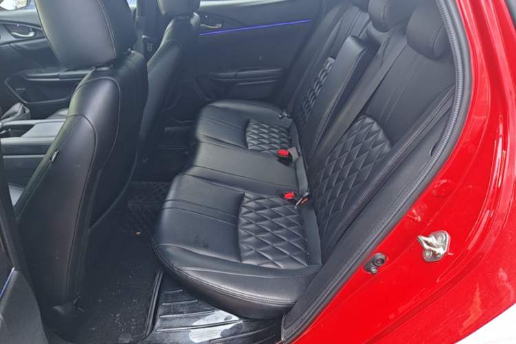 Used Honda Civic 2021 HATCHBACK 220TURBO CVT New Trendsetter Left Rear Seat