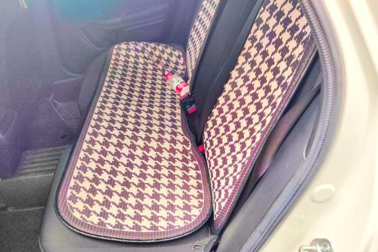 Used Honda Civic 2021 HATCHBACK 220TURBO CVT Trendy Cool Edition Left Rear Seat
