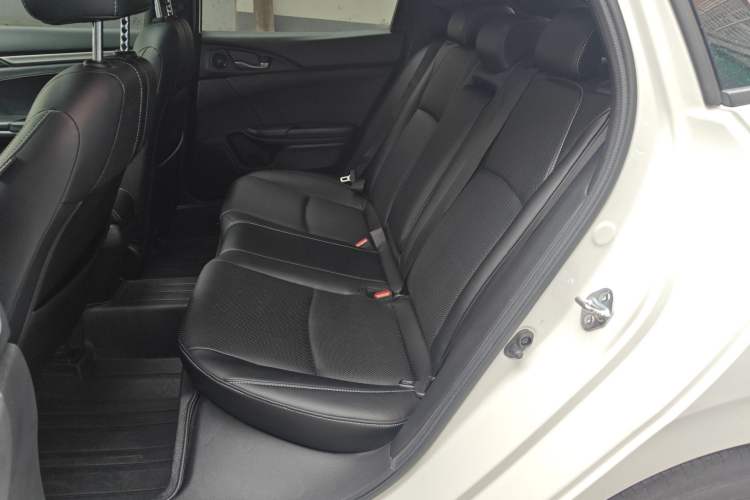 Used Honda Civic 2021 HATCHBACK 220TURBO CVT New Trendsetter Left Rear Seat