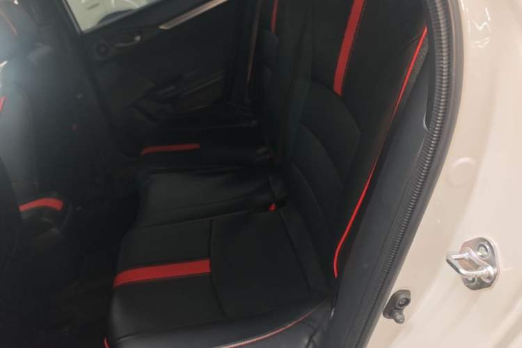Used Honda Civic 2021 HATCHBACK 220TURBO CVT Trendy Cool Edition Left Rear Seat