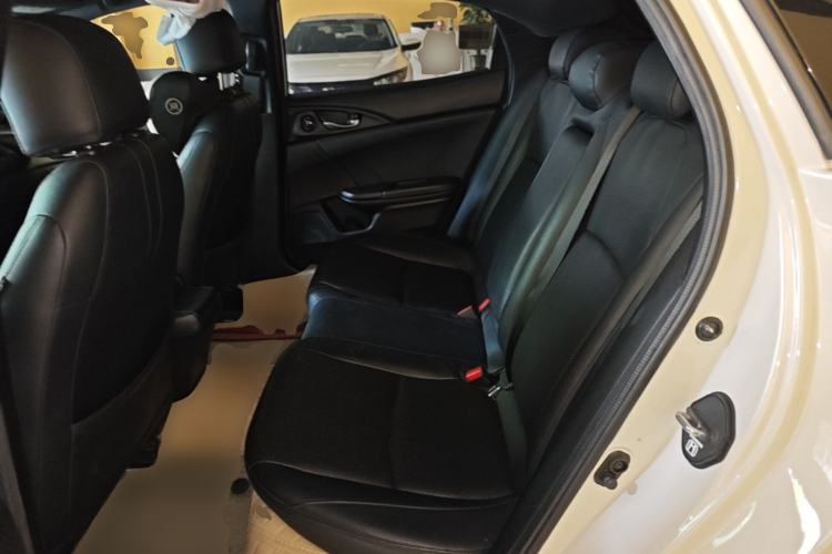 Used Honda Civic 2021 HATCHBACK 220TURBO CVT New Trendsetter Left Rear Seat