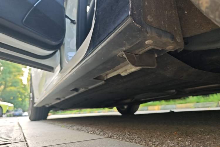 Used Honda Civic 2021 HATCHBACK 220TURBO CVT New Trendsetter Left Side Sill