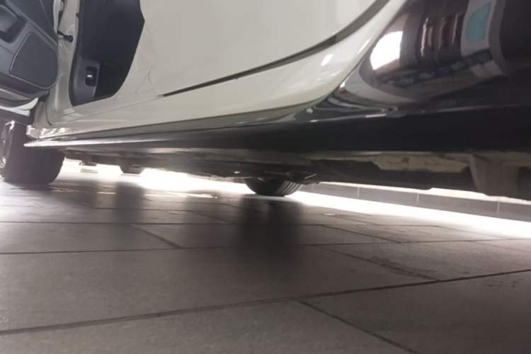 Used Honda Civic 2021 HATCHBACK 220TURBO CVT New Trendsetter Left Side Sill