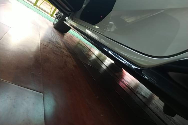 Used Honda Civic 2021 HATCHBACK 220TURBO CVT Trendy Cool Edition Left Side Sill