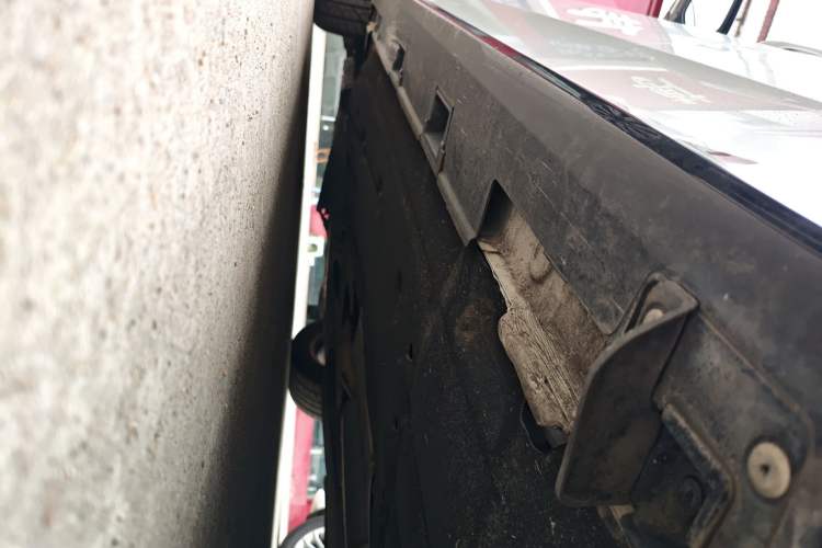 Used Honda Civic 2021 HATCHBACK 220TURBO CVT New Trendsetter Left Side Sill