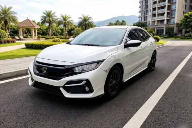 Used Honda Civic 2021 HATCHBACK 220TURBO CVT New Trendsetter