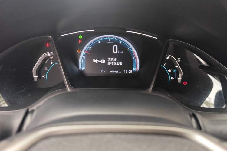 Used Honda Civic 2021 HATCHBACK 220TURBO CVT New Trendsetter Odometer Close Up