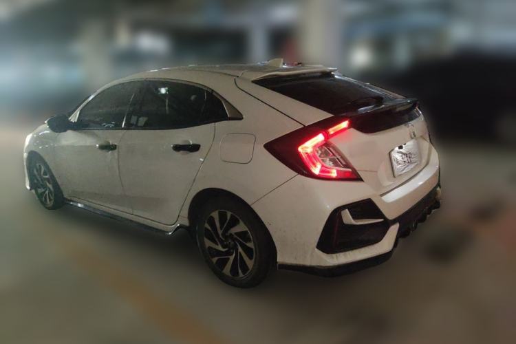 Used Honda Civic 2021 HATCHBACK 220TURBO CVT New Trendsetter Rear Left 45 Deg