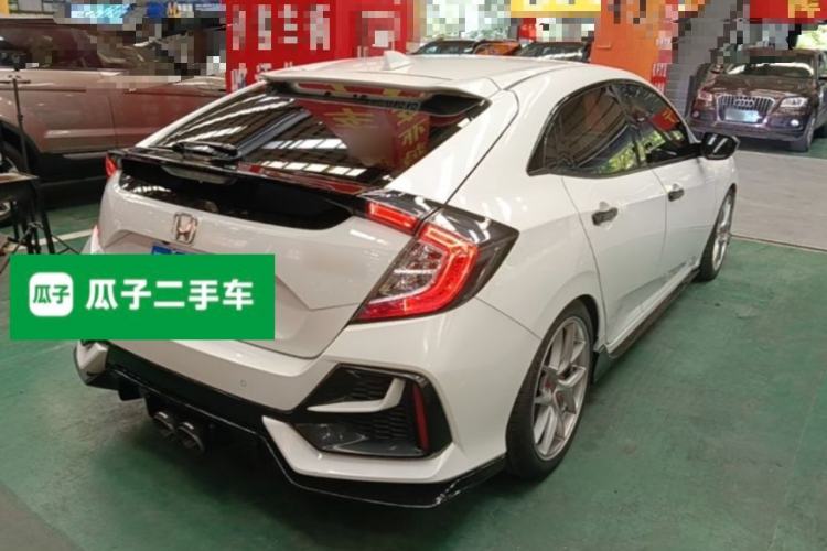 Used Honda Civic 2021 HATCHBACK 220TURBO CVT Trendy Cool Edition Rear Right 45 Deg