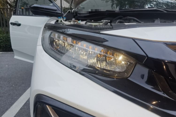 Used Honda Civic 2021 HATCHBACK 220TURBO CVT Trendy Cool Edition Right Front Headlight