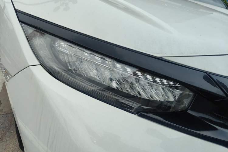 Used Honda Civic 2021 HATCHBACK 220TURBO CVT Trendy Cool Edition Right Front Headlight