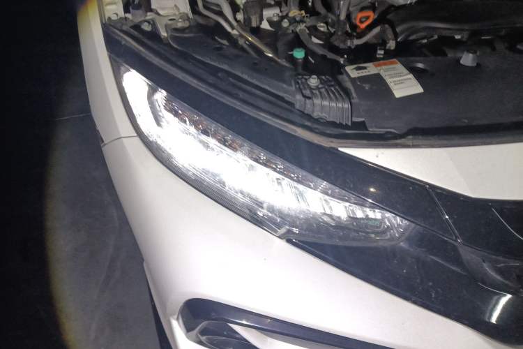 Used Honda Civic 2021 HATCHBACK 220TURBO CVT Trendy Cool Edition Right Front Headlight