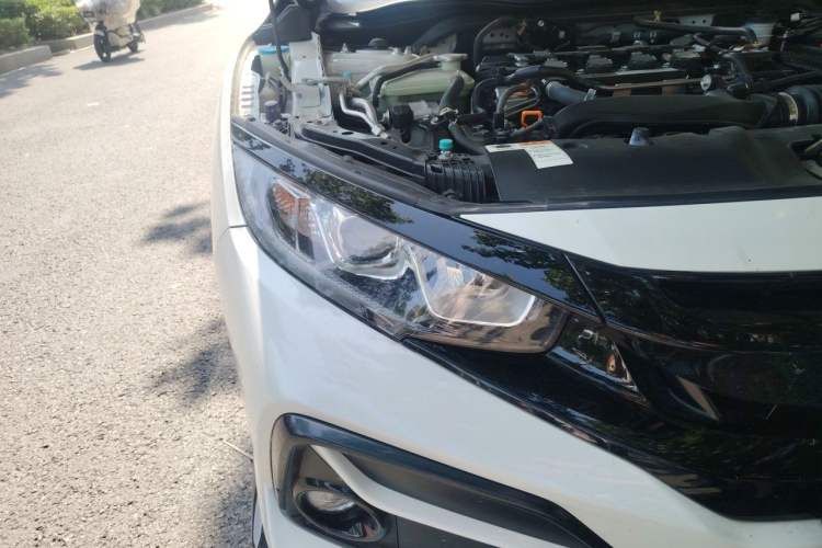 Used Honda Civic 2021 HATCHBACK 220TURBO CVT New Trendsetter Right Front Headlight