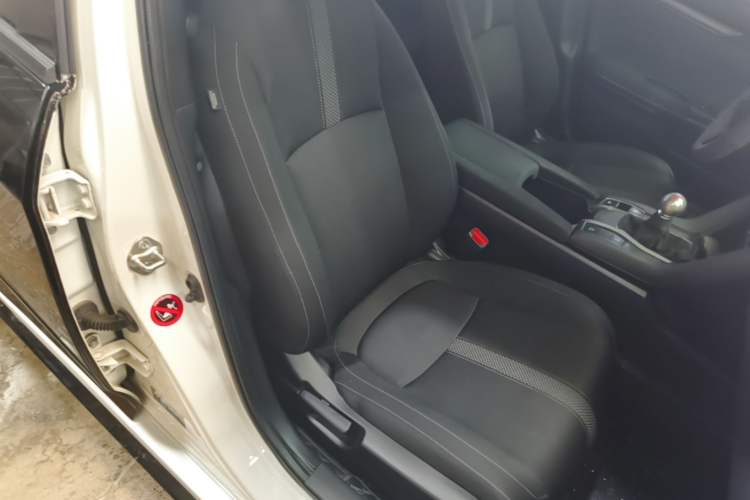 Used Honda Civic 2021 HATCHBACK 220TURBO Manual Driving Pleasure Control Right Front Seat